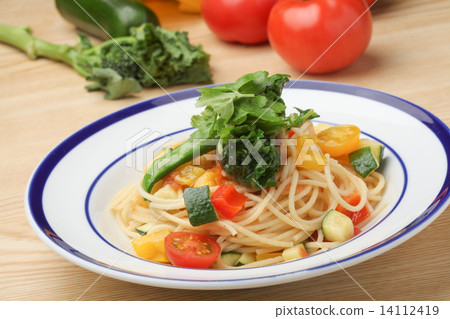 蔬菜奶油意粉 14112419