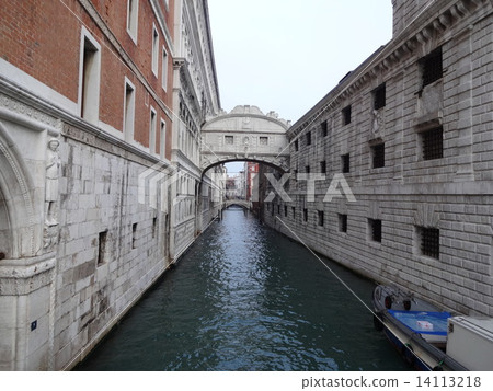 World Heritage Venice and its Lagoon Sigh Bridge World Heritage Venice and its Lagoon Sigh Bridge 14113218