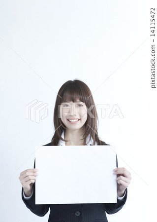 Female employee Female employee 14115472