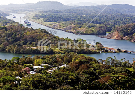 Ships navigate the Panama canal Ships navigate the Panama canal 14120145