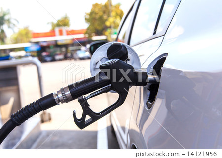 Car refuel 14121956
