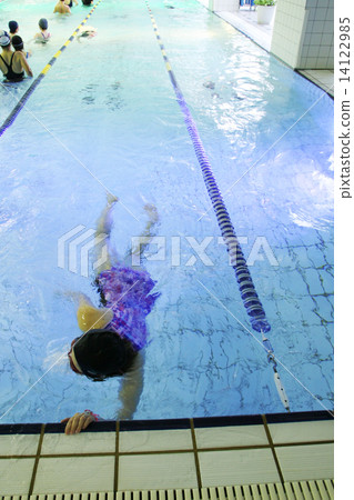 泳 14122985