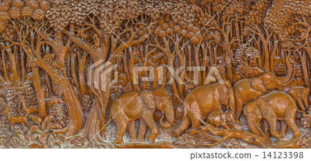 Wooden craving 14123398