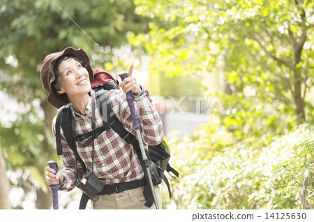 Senior mountaineering 14125630