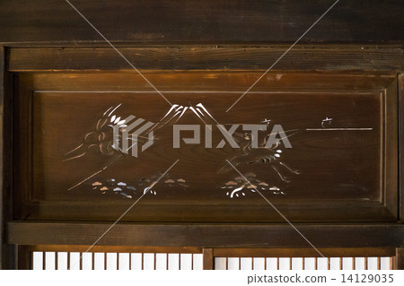 Column space 14129035