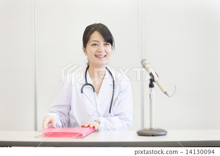 Fresh female doctor in white coat 14130094
