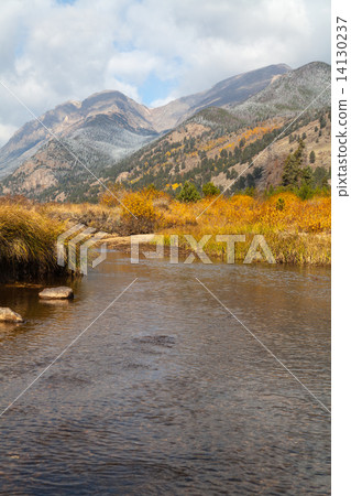 Maroon Bells Aspen Colorado in Fall 14130237