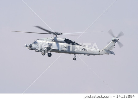 SH-60 B日本美國海軍厚木站的Sea Hawk裝載反潛直升機派往東日本大地震 14132894