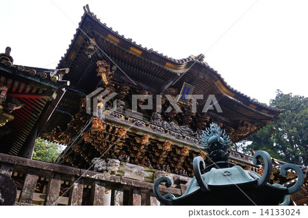 Toshogu Shrine Yomei Gate 03 14133024