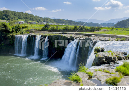 Waterfall of Hatassiri 14134550