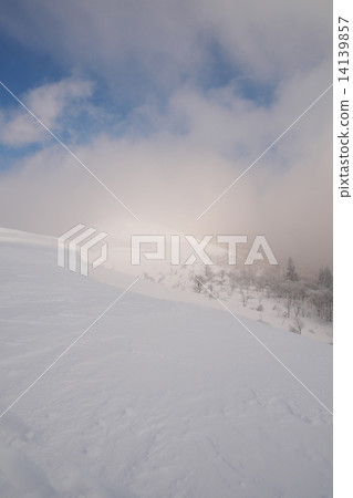 Winter's Kenagatake 14139857