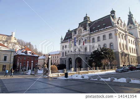 University of Ljubljana, Slovenia 14141354