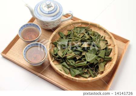 Loquat tea 14141726