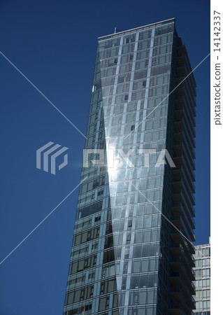 發光的建築 發光的建築 14142337