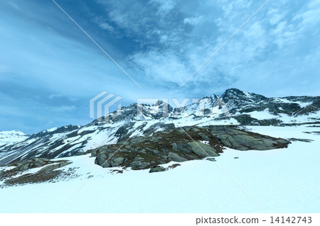 Summer mountain landscape (Fluela Pass, Switzerland) 14142743