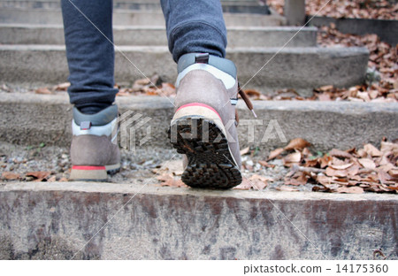 Walking up stairs_v 14175360