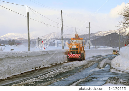 在冬天除雪風景 在冬天除雪風景 14179655