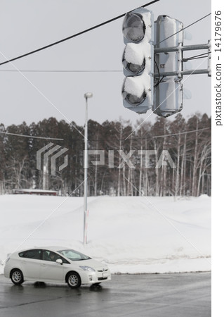 行人信號機下雪 行人信號機下雪 14179676