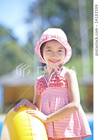 家庭和暑假 家庭和暑假 14183509