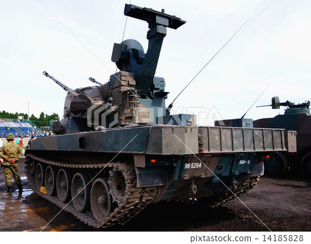 Sky Shooter 87 AW (87 self-propelled aircraft gun) 2014 Fuji general fire exercise Sky Shooter 87 AW (87 self-propelled aircraft gun) 2014 Fuji general fire exercise 14185828