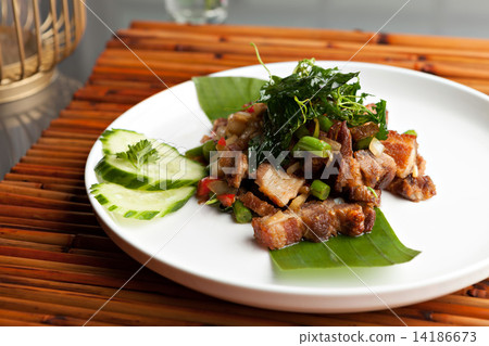 Thai Crispy Pork Meal 14186673