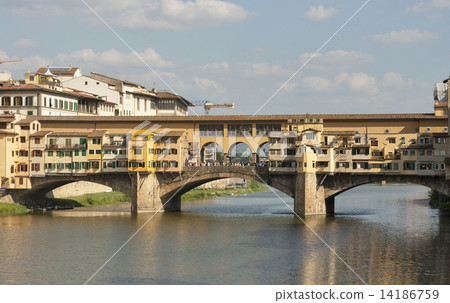 Bridge Ponte Vecchio in Florence 14186759