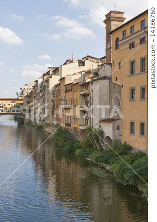 Residential buildings close to bridge Ponte Vecchio in Florence 14186760