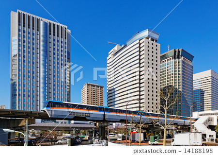 Monorail and skyscrapers departing Tennozu Isle station 14188198