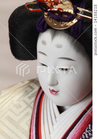 Mysterious and dignified dolls (female chicks) 14188218