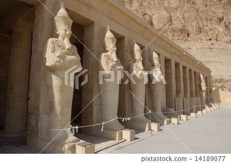 Queen Hatshepsut funeral Queen Hatshepsut funeral 14189077