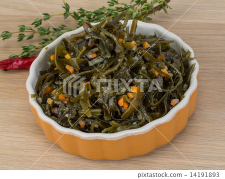 Laminaria salad 14191893