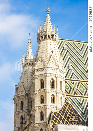 Stephansdom Cathedral, Vienna, Austria 14196884