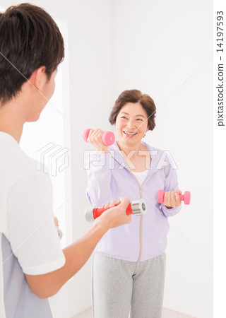 Senior couple image 14197593