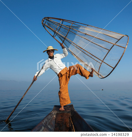 Burmese fisherman at Inle lake, Myanmar Burmese fisherman at Inle lake, Myanmar 14198329