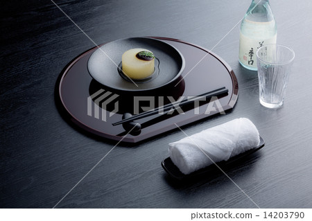 Wet towel 14203790