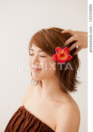 head massage, female, lady 14203866