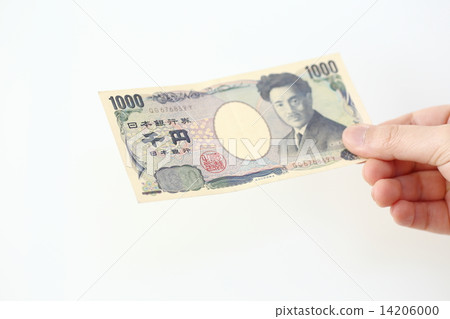 Image that hands 10 million yen bill 14206000