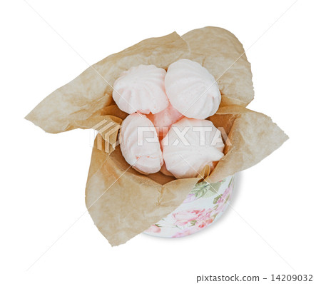 Meringues  in the box 14209032