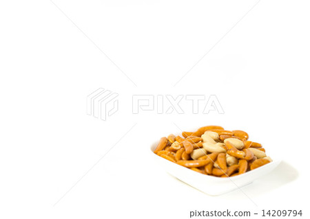 Persimmon pea 14209794