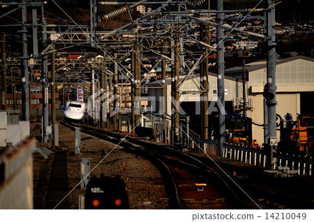 子彈頭列車 子彈頭列車 14210049