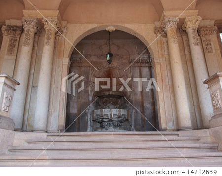 Dresden Zwinger 14212639