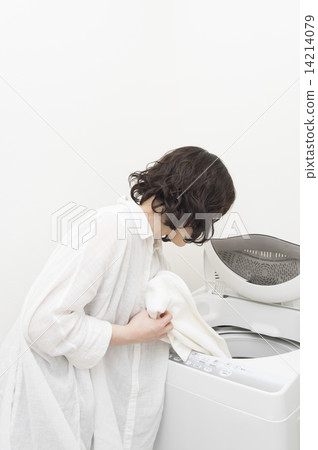 Laundry household image Laundry household image 14214079