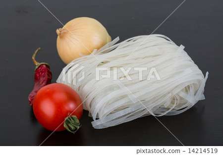 Raw rice noodles Raw rice noodles 14214519