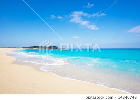 在沖繩·Momohara海岸的海灘 在沖繩·Momohara海岸的海灘 14240749