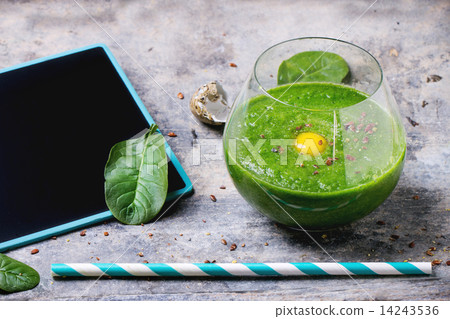 Green smoothie 14243536