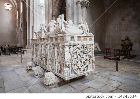 Royal tomb, Alcobaca 14245534