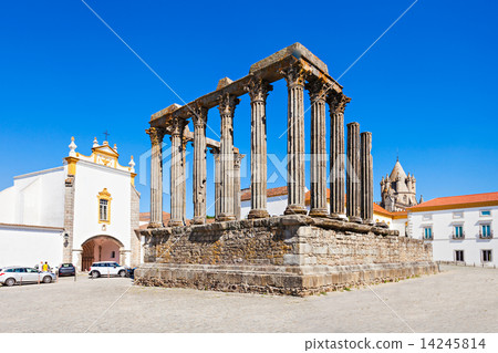 Roman Temple, Evora Roman Temple, Evora 14245814