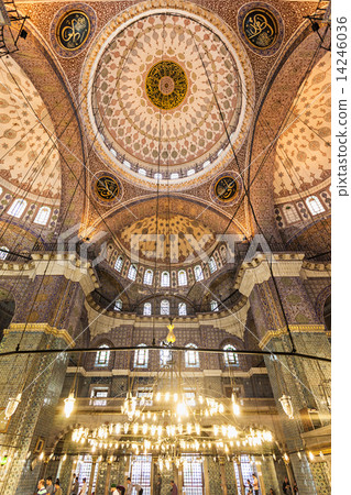 The New Mosque The New Mosque 14246036