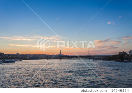 Metro bridge, Istanbul Metro bridge, Istanbul 14246324