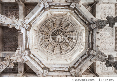 Ranakpur Temple interior 14246469